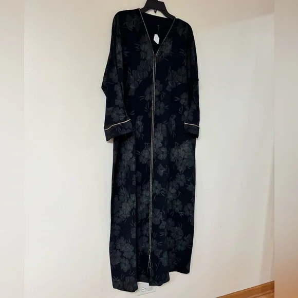 Abaya Islamic Wear Maxi Long Sleeved Dress Size XL / XXL Black Floral Green NEW - Picture 2 of 11